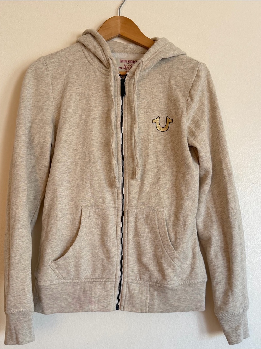 True Religion Light Beige Full-Zip Hoodie with Horseshoe Logo Y2K